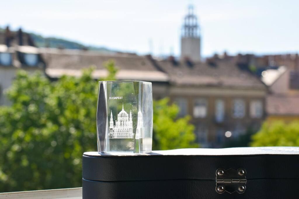 Renovated Stylish Flat At The Castle&Metro — Fotók 1